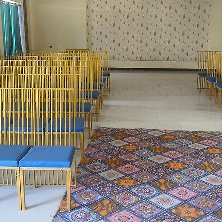 Long Drive Hotel And Resaurt Jaipur Ngoại thất bức ảnh