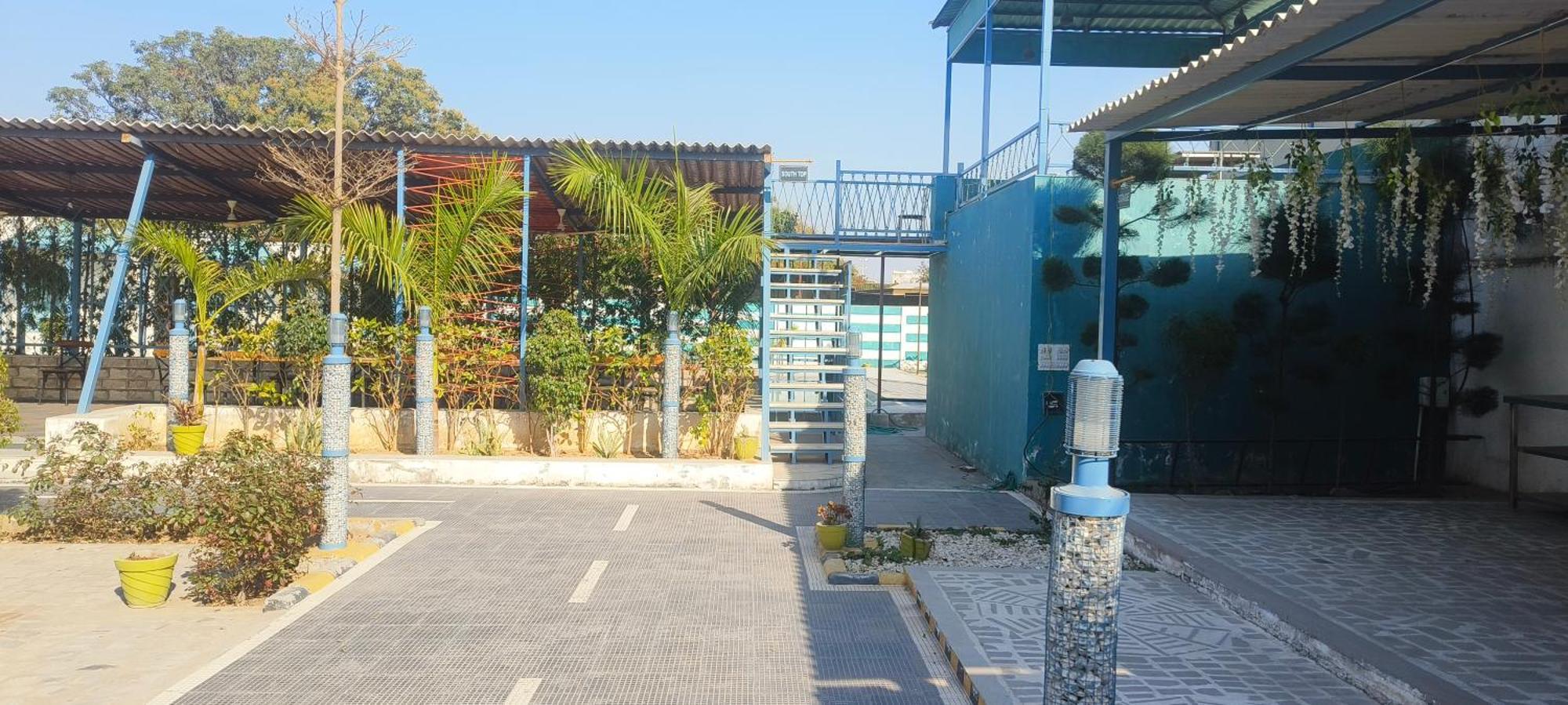 Long Drive Hotel And Resaurt Jaipur Ngoại thất bức ảnh